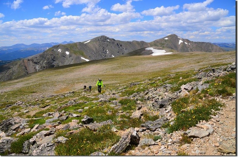 Looking south at Parry Peak &amp; Mount Bencroft from below the summit of James Peak (1)