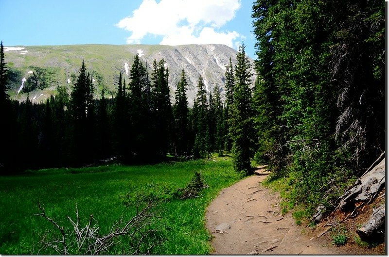 Lake Isabelle trail (2)