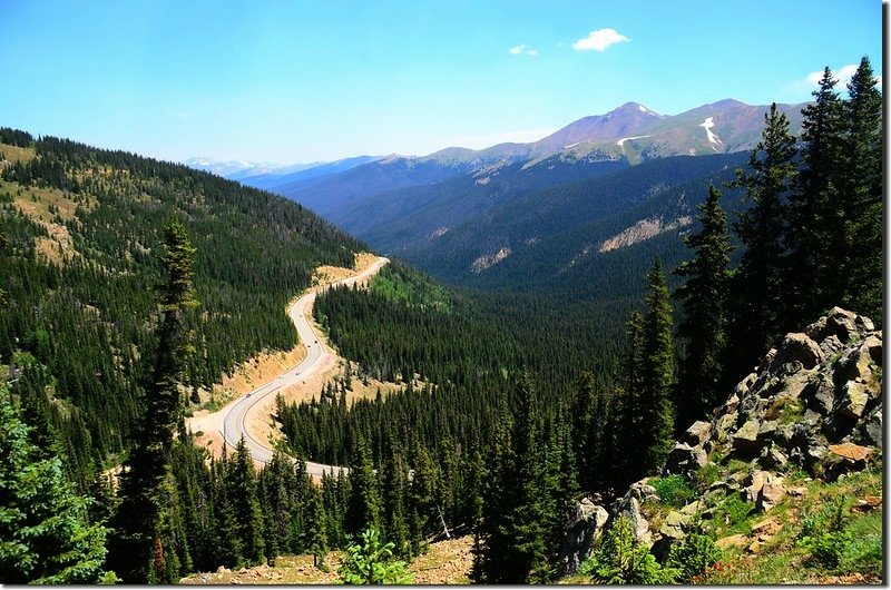 Looking down at US 40 from Berthoud Pass Ditch trail (3)