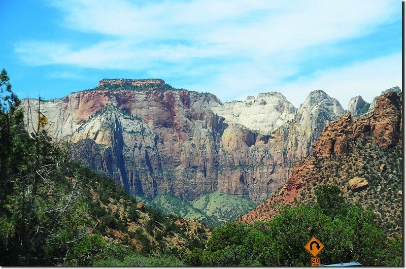 Scenic along Zion-Mt. Carmel Highway (8)