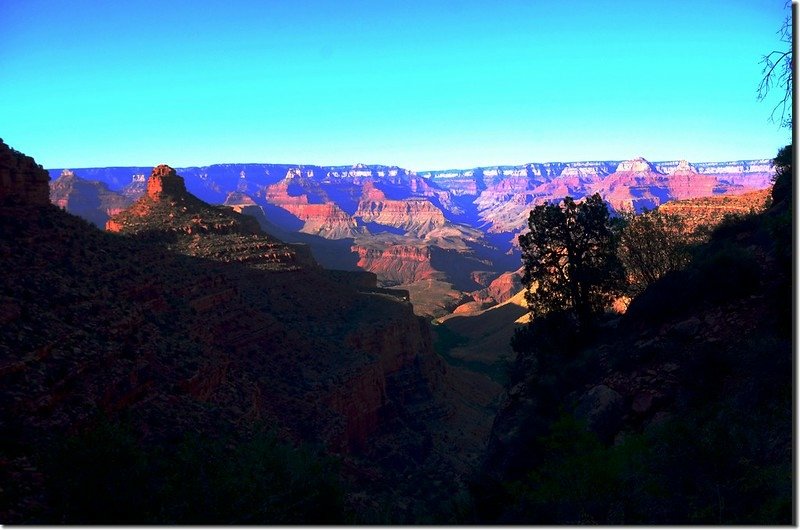 Looking north across the Canyon from Bright Angel Trail 6
