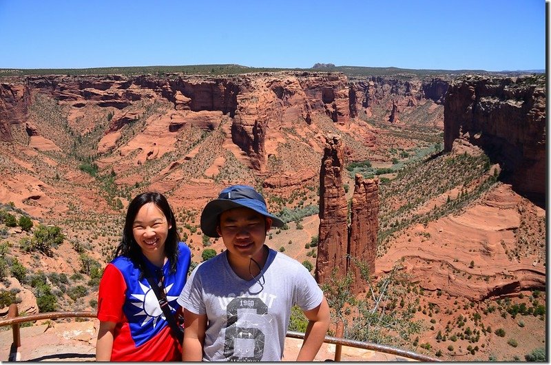 Spider Rock Overlook 1