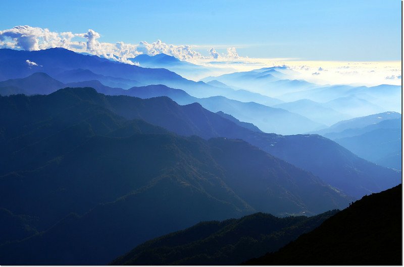 合歡山南峰南眺