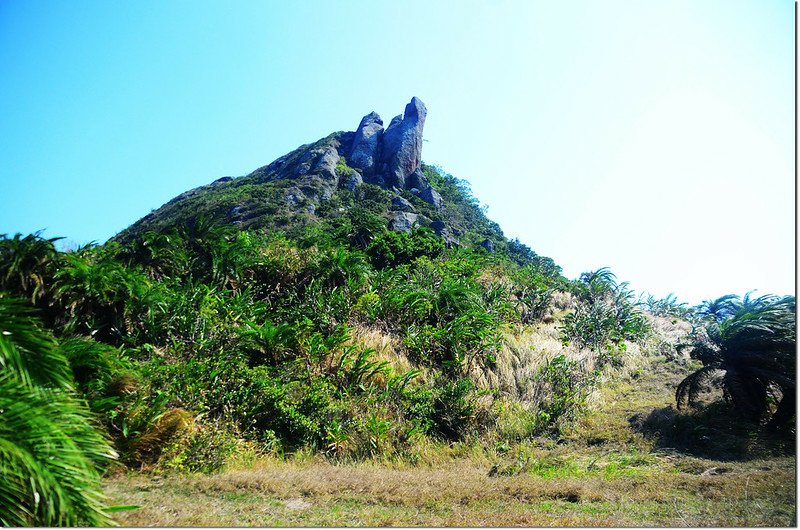 小尖石山北鞍南望小尖石山 2