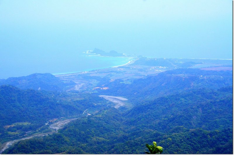 麻荖漏山東峰礦區道路俯瞰三仙台 1