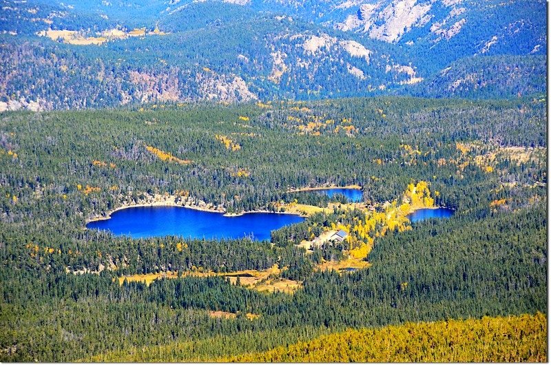 Overlooking down on Stapp Lakes from the trail 2