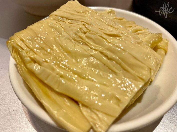 無敵滷物製作所_豆皮01.JPG