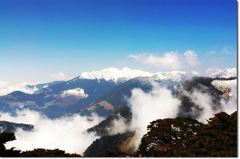 池有山遠眺雪山 4