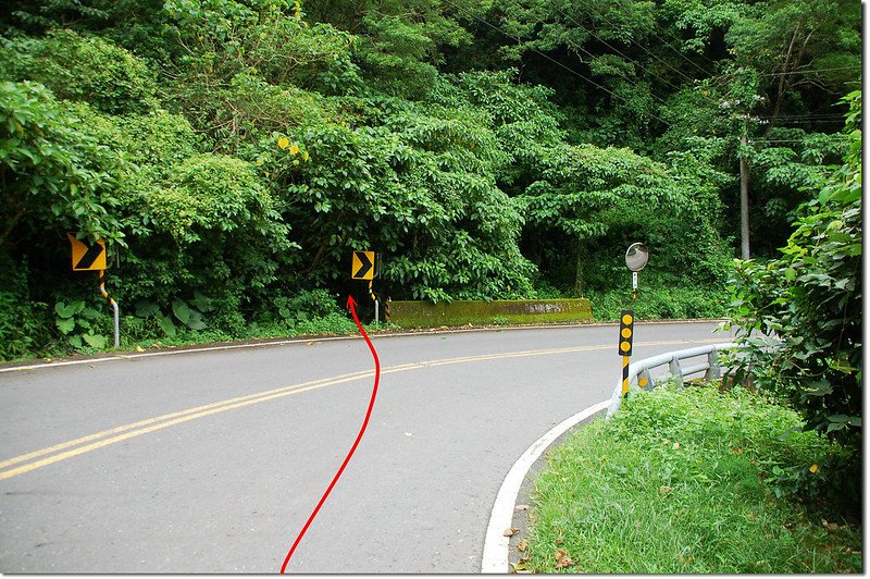 東馬龍望山登山口