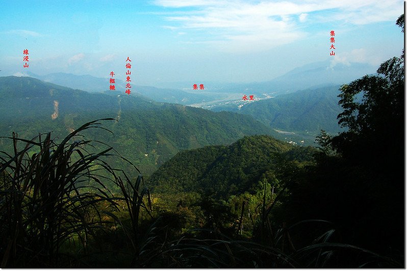 足鉾安山南峰登山口西北遠眺 1-1