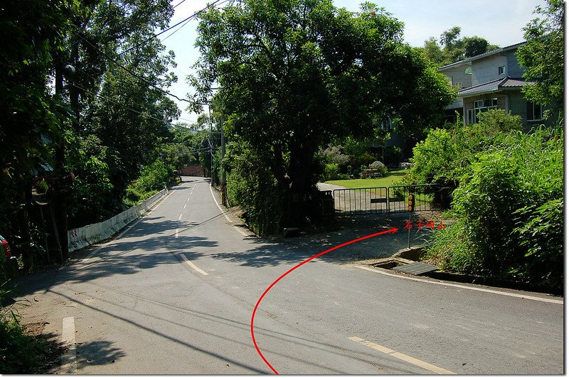 石子崎山行車岔路