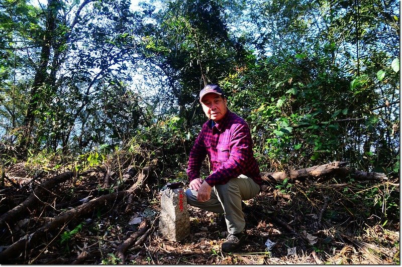 水尾子山山頂