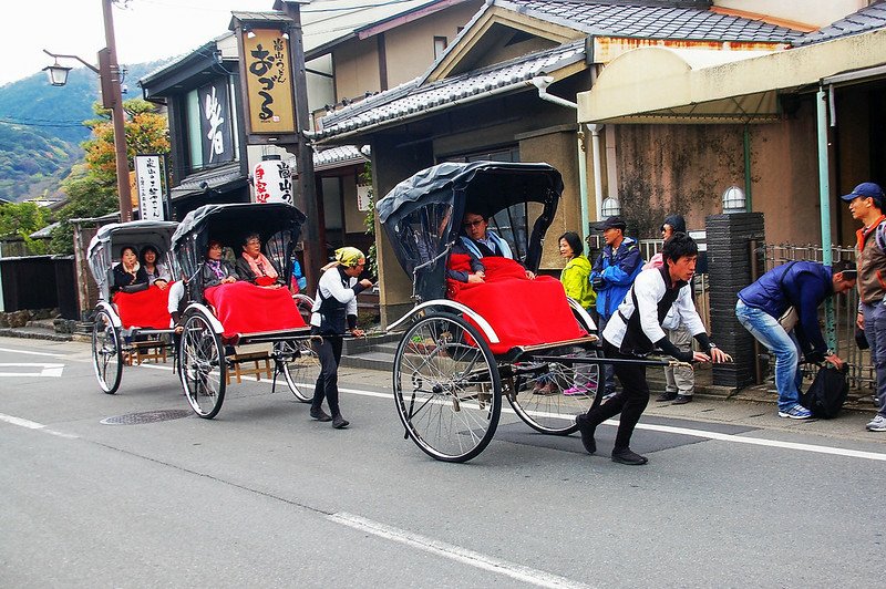 嵐山人力車 2