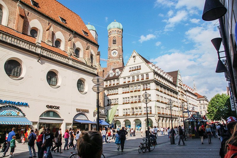 購物大街--Kaufingerstraße &amp; Neuhauser Straße 2