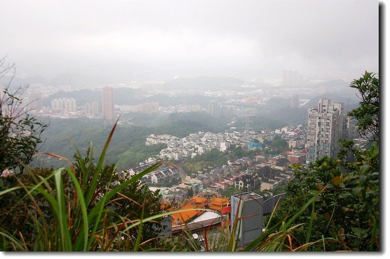 汐止大尖山登山步道俯瞰