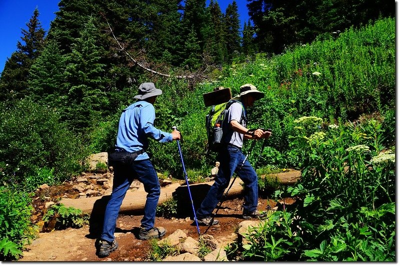 Diamond Lake &amp; Arapahoe Pass Trail junction