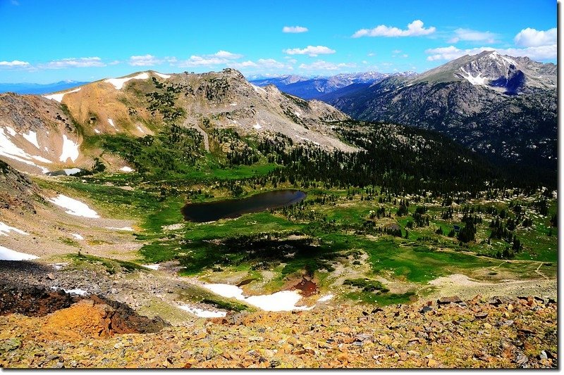 Satanta Peak and Caribou Lake from Arapaho Pass 1