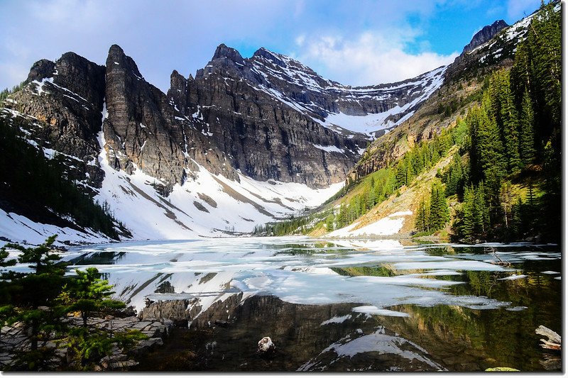 Lake Agnes (8)