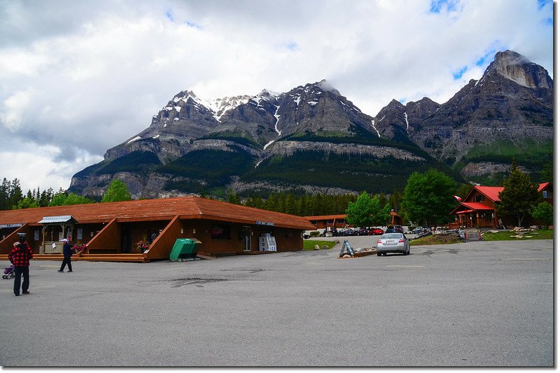 The Crossing Gas Station and Store  (2)