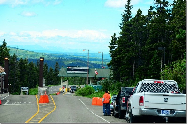 Chief Mountain border crossing 2