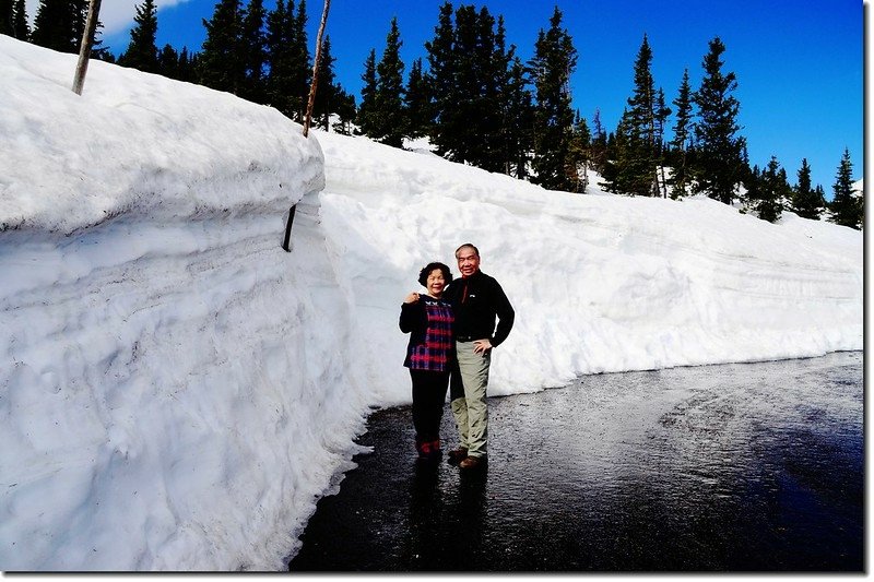 Snow wall along Trail Ridge Road 2