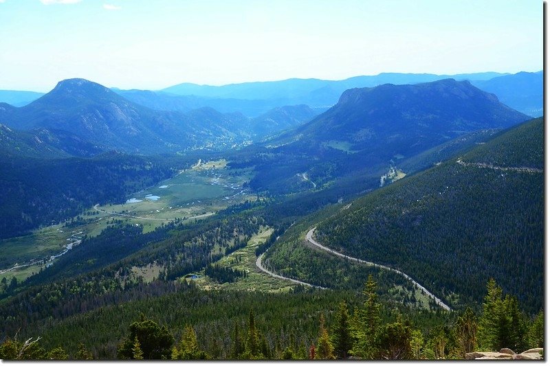 Viewing Horseshoe Park from Rainbow Curve