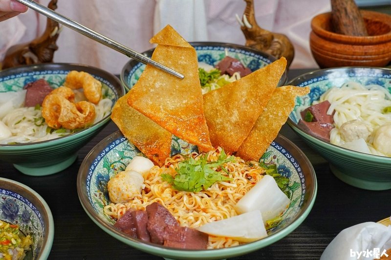 35冬蔭酸辣面.jpg