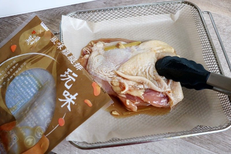 宅配美食▌解救婚姻、親子關係「鬍子國王貝果+燉飯+雞腿排+舒肥雞胸」三餐都幫妳輕鬆全包了！