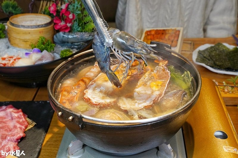 水森水產：台中海鮮鍋物日式料理，現點現撈活體海鮮，活體製作生