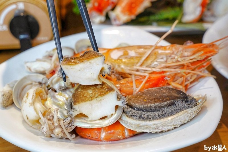 水森水產：台中海鮮鍋物日式料理，現點現撈活體海鮮，活體製作生