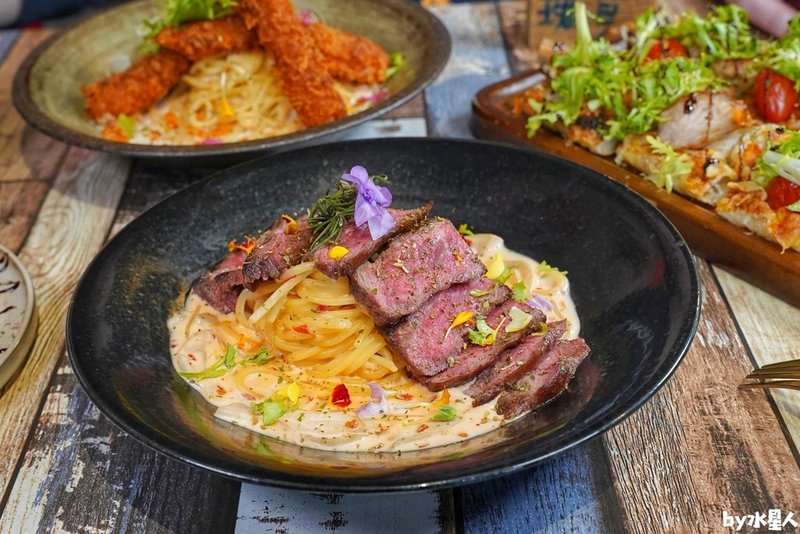 瑰覓Gui Mi：台中逢甲義大利麵燉飯，浮誇擺盤大份量，自家