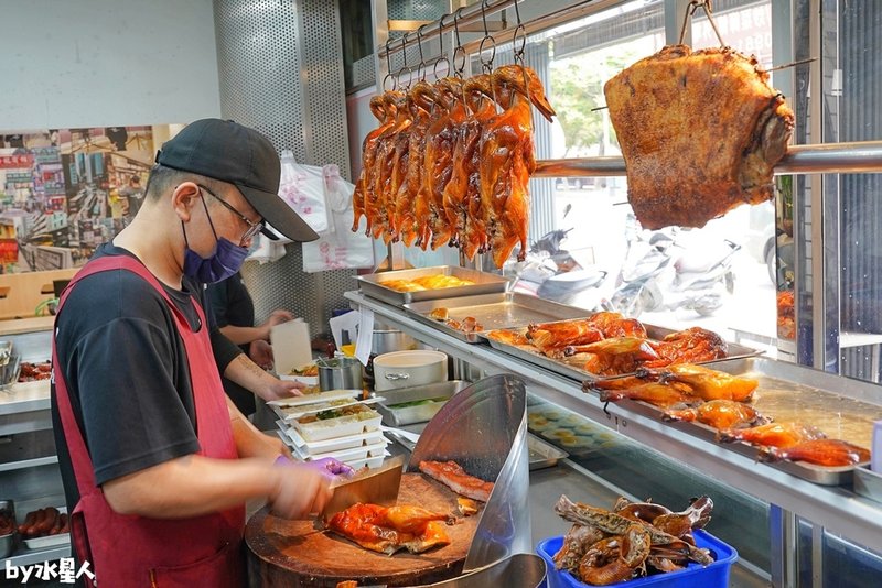 香港慶記大哥燒臘：大雅燒臘便當推薦，超人氣港式快餐，四寶飯肉