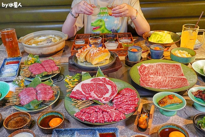 精誠壹山：台中燒肉推薦，全程專人代烤服務，壽星優惠招待海膽蛋