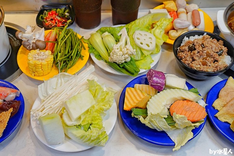 迴轉火鍋吃到飽199起！超過60種蔬菜、火鍋料、熟食、飯麵、