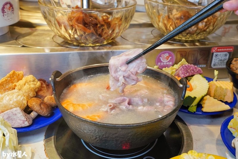 迴轉火鍋吃到飽199起！超過60種蔬菜、火鍋料、熟食、飯麵、