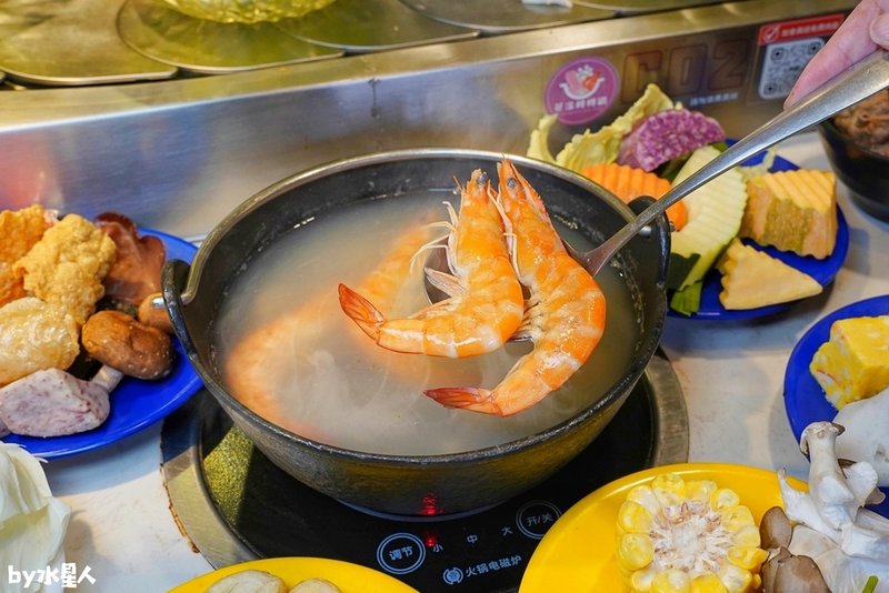 迴轉火鍋吃到飽199起！超過60種蔬菜、火鍋料、熟食、飯麵、