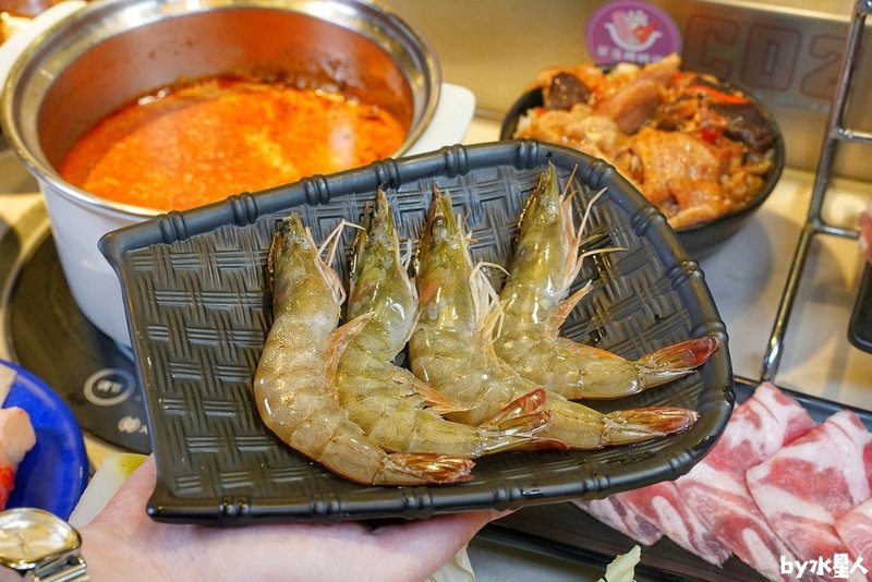 迴轉火鍋吃到飽199起！超過60種蔬菜、火鍋料、熟食、飯麵、