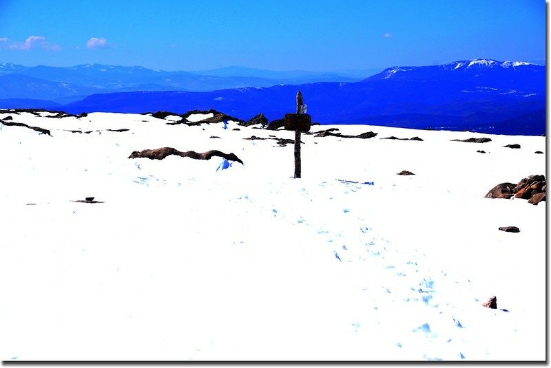 The summit of Flattop Mountain