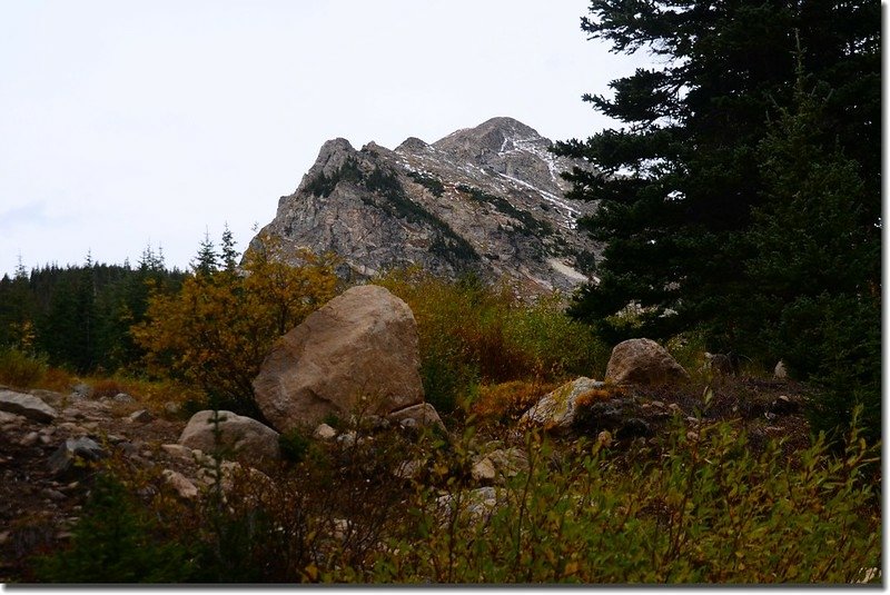 12,850&apos; point as seen from the Fall River Reservoir jeep road, ahead of Mount Eva