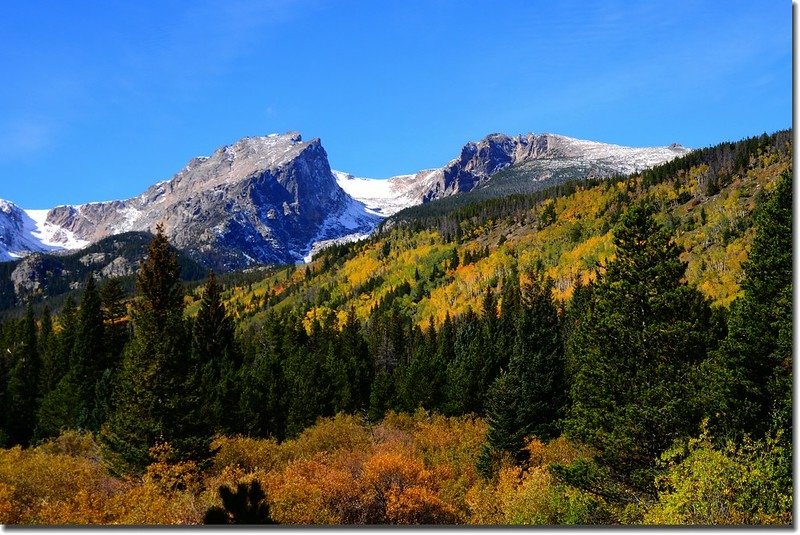 Hallett Peak &amp; Flattop Mountain from Bear Lake Road