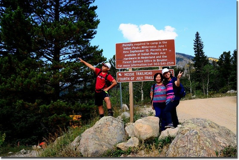 Hessie Trailhead &amp; The Fourth of July Road fork