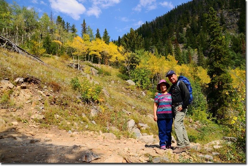 Taken from the trail up to Lost Lake, aspen leaves are turning yellow 6