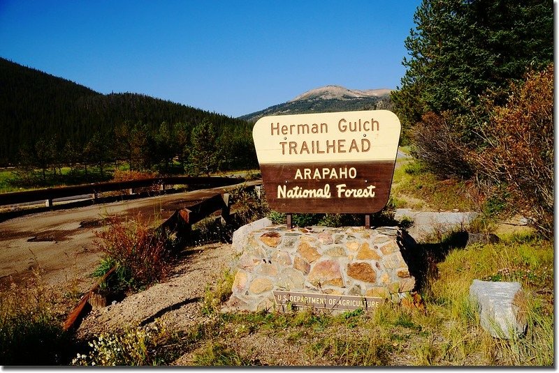 Herman Gulch Trailhead (1)