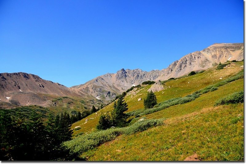 Hiking up the gulch with wonderful views of The Citadel (13,294&apos;) 1