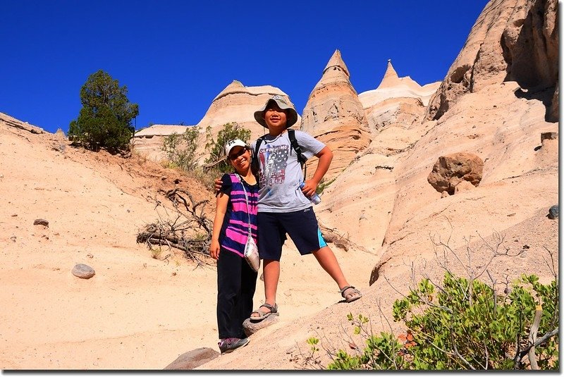 Unusual rock formations along the Slot Canyon Trail (16)