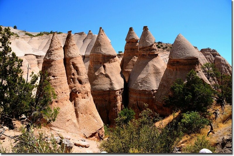 Unusual rock formations along the Slot Canyon Trail (22)