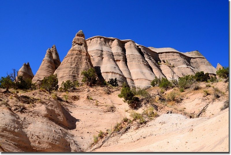 Unusual rock formations along the Slot Canyon Trail (17)