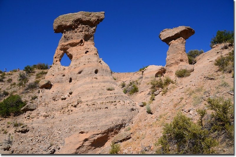 Above the tent rocks, seen from the upper part of the Slot Canyon Trail (7)