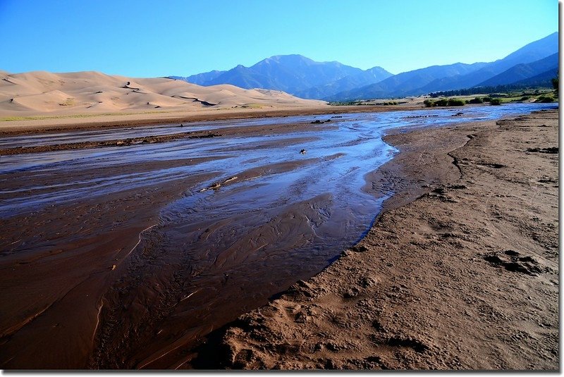 Sunrise at Great Sand Dunes National Park (43)