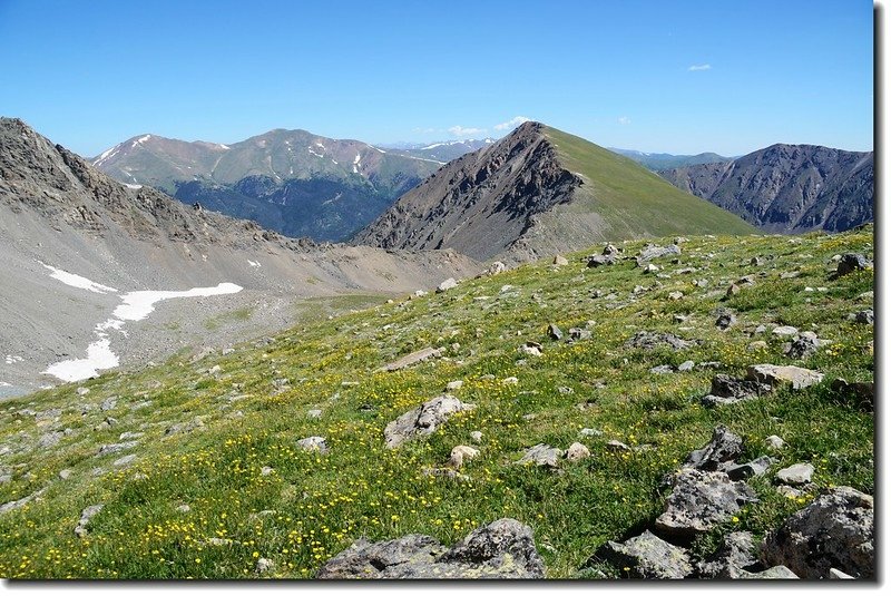 Kelso Mountain from Grays Peak&apos;s slope 3